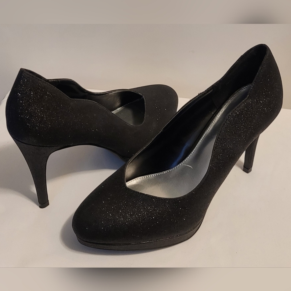 Fioni Black Glitter heels.